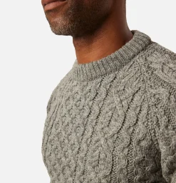 PEREGRINE Hudson Aran Jumper Steel* Knitwear