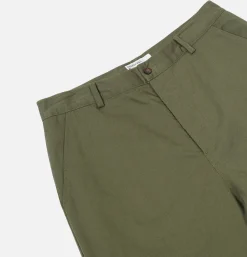 UNIVERSAL WORKS Military Chino Twill Lt Olive* Chinos