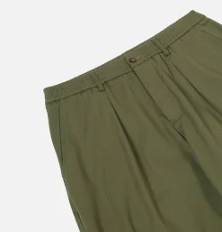 UNIVERSAL WORKS Pleated Track Pant Olive* Trousers